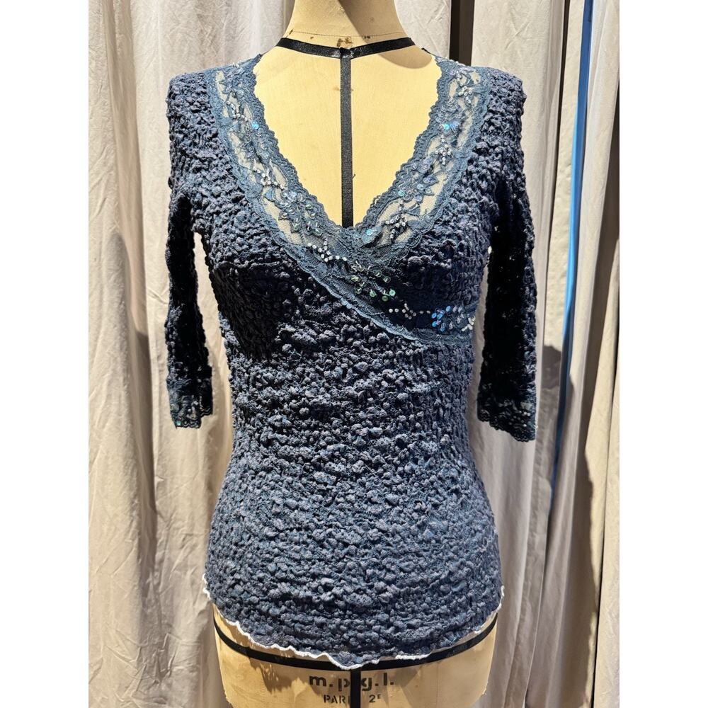 ANN FERRIDAY vintage pucker lace sequin Wrap top